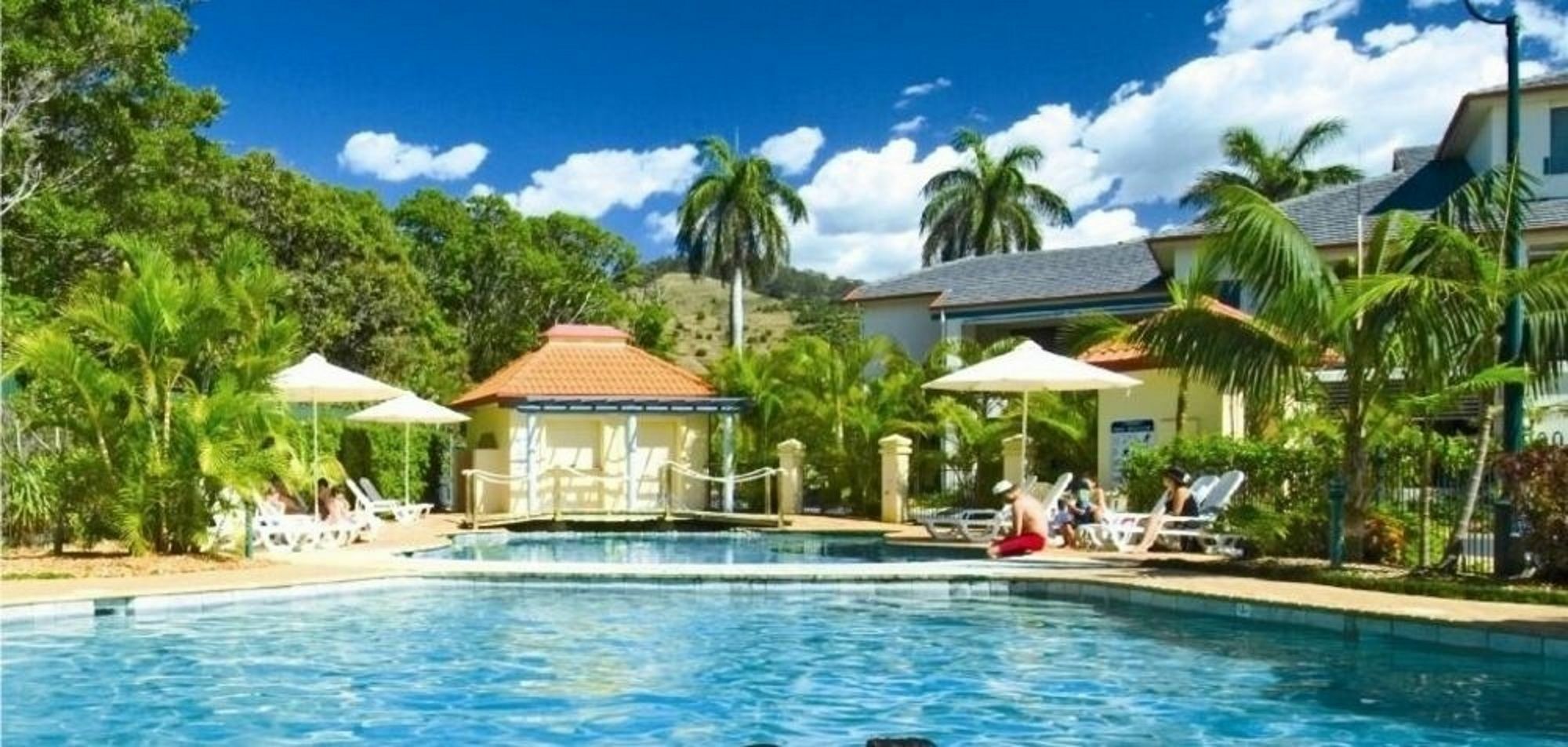 Beach Haven Executive Apartments Korora Eksteriør bilde